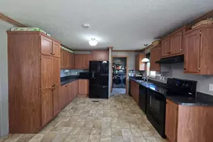 1097 State Route 28 E, Greenfield, OH 45123 - Photo 9