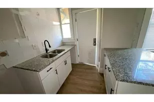 554 Oakwood Ave, Columbus, OH 43205 - Photo 23