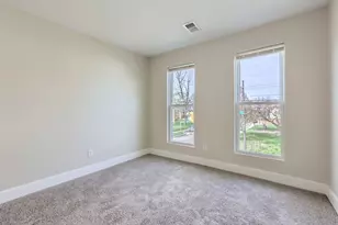 436-438 S Champion Ave, Columbus, OH 43205 - Photo 11