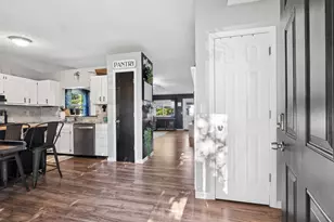 2243 Deveron Ln, Grove City, OH 43123 - Photo 7
