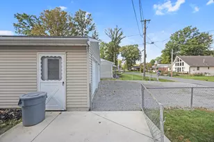9548 Lakeshore Dr E, Huntsville, OH 43324 - Photo 5