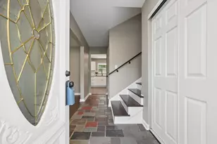 5495 Bradbury Ln, Columbus, OH 43232 - Photo 5