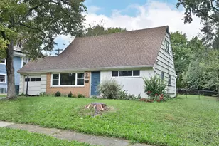 1044 Caniff Rd, Columbus, OH 43221 - Photo 1