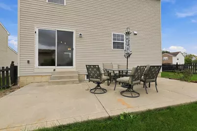 1349 Wagy Square, Pataskala, OH 43062 - Photo 35