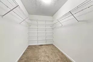 1349 Wagy Square, Pataskala, OH 43062 - Photo 17