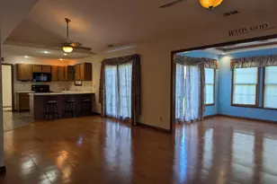 1940 Shady Oak Ct, Springfield, OH 45502 - Photo 5