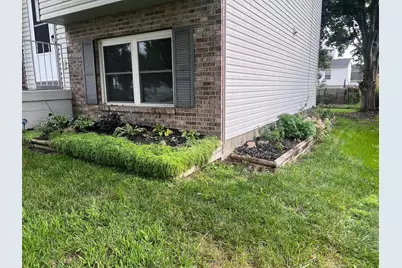 1089 Esther Drive, Columbus, OH 43207 - Photo 3