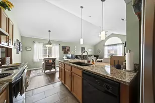 4982 Meadow Run Dr, Hilliard, OH 43026 - Photo 17