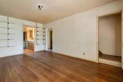 22 E Royal Forest Boulevard, Columbus, OH 43214 - Photo 5
