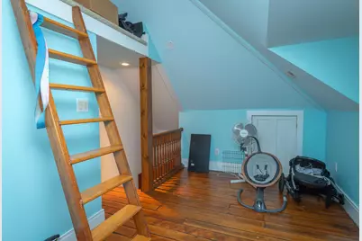 383 W Hubbard Avenue, Columbus, OH 43215 - Photo 23