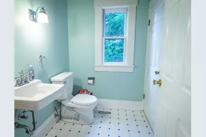 383 W Hubbard Avenue, Columbus, OH 43215 - Photo 7