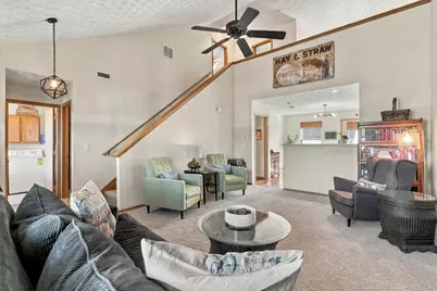 2998 Dustins Way #68, Columbus, OH 43228 - Photo 9