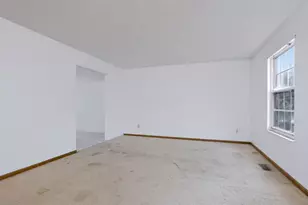 1348 Haybrook Dr, Columbus, OH 43230 - Photo 5