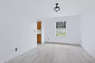 1348 Haybrook Dr, Columbus, OH 43230 - Photo 15