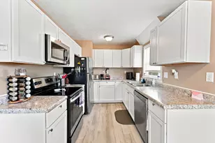 3322 Walmar Dr, Columbus, OH 43224 - Photo 9