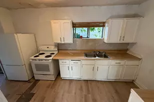 389 S Warren Ave, Columbus, OH 43204 - Photo 9