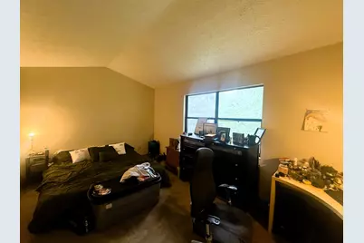 4856-4860 Briston Drive, Columbus, OH 43221 - Photo 23