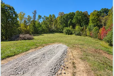 13579 Jake Tom Road, Logan, OH 43138 - Photo 5