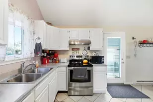 5244 S Charleston Pike, Springfield, OH 45502 - Photo 17