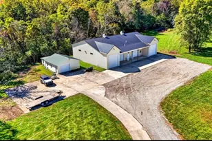 4457 Pickerington Rd NW, Carroll, OH 43112 - Photo 35