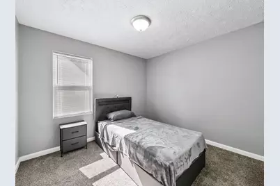 2479 Renwood Place, Columbus, OH 43211 - Photo 17