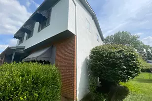 1320 Seymour Ave, Columbus, OH 43206 - Photo 3