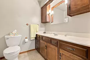 6270 Indian Run Rd NE, Pleasantville, OH 43148 - Photo 17
