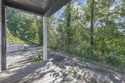 229 N Spring Street, Logan, OH 43138 - Photo 7