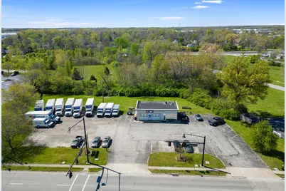 3363 Broadway, Grove City, OH 43123 - Photo 1