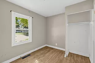 126 Phelps Rd, Columbus, OH 43207 - Photo 5