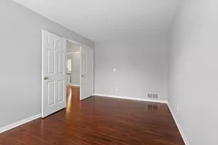 6330 Commonwealth Dr, Westerville, OH 43082 - Photo 11