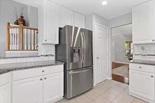 6330 Commonwealth Dr, Westerville, OH 43082 - Photo 17