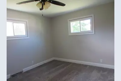 2740 Village Drive, Zanesville, OH 43701 - Photo 27