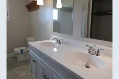 2740 Village Drive, Zanesville, OH 43701 - Photo 17