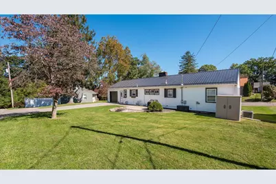 2033 Normandy Circle, Zanesville, OH 43701 - Photo 43