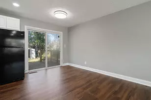 1973 Dunning Rd, Columbus, OH 43219 - Photo 13