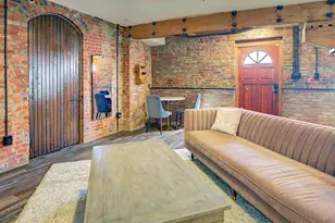 51 W Blenkner St, Columbus, OH 43215 - Photo 7