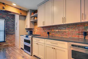 51 W Blenkner St, Columbus, OH 43215 - Photo 15
