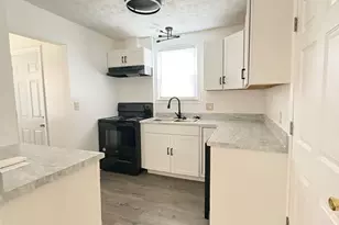 1343 E Kossuth St, Columbus, OH 43206 - Photo 5