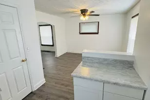 1343 E Kossuth St, Columbus, OH 43206 - Photo 3