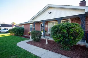 3419 Lewis Rd, Columbus, OH 43207 - Photo 3
