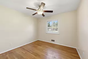 1015 Woodmere Rd, Columbus, OH 43220 - Photo 21
