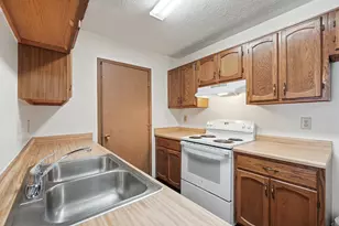 3967 Karl Rd, Columbus, OH 43224 - Photo 17