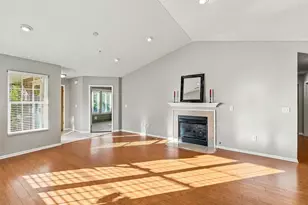 2045 Dry Creek Pl, Grove City, OH 43123 - Photo 3