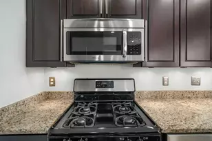 1805 Northwest Blvd, Columbus, OH 43212 - Photo 15