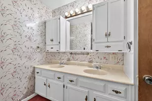 775 Beechwood Rd, Whitehall, OH 43213 - Photo 43