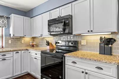 861 Brentford Drive, Columbus, OH 43220 - Photo 17