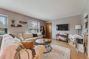 1572 Grandview Ave, Columbus, OH 43212 - Photo 5