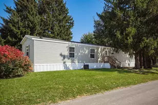 248 Thorn Locust Ln, London, OH 43140 - Photo 1