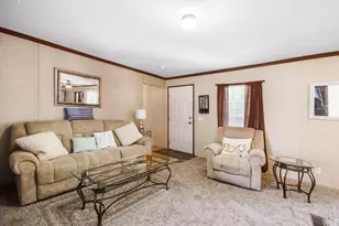 248 Thorn Locust Ln, London, OH 43140 - Photo 9
